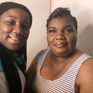 Meet your Posher, Veronica